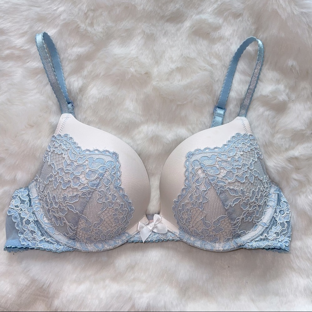 VS light blue and white lace dream angels push up bra 32C